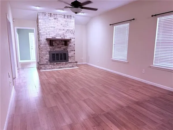 $2,300 | 4245 Illinois Avenue, Kenner, LA 70065