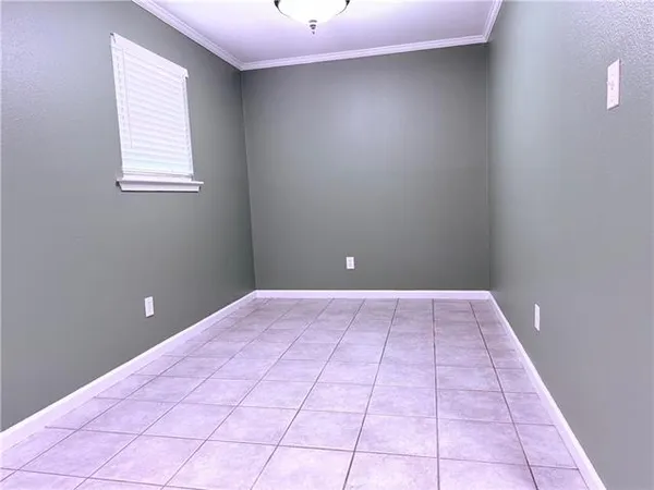 $2,300 | 4245 Illinois Avenue, Kenner, LA 70065
