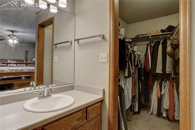 5235 Farm Ridge Place Colorado Springs, CO 80917 - Photo 19 of 39