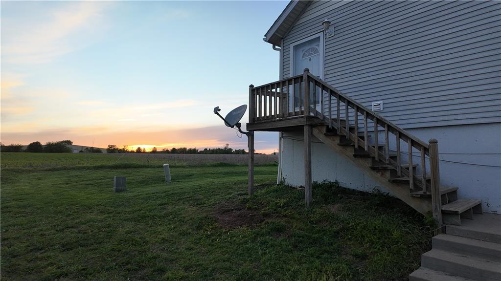 828 Birch Street Butler, MO 64730 - Photo 4 of 31