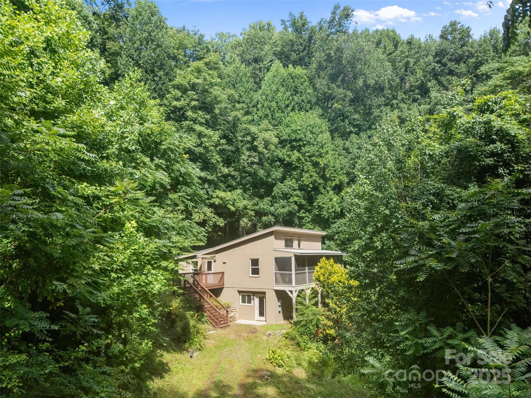 129 Franklin Road Swannanoa, NC 28778 - Photo 18 of 47