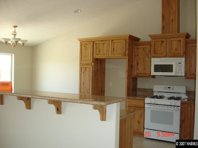 805 Mariposa Road Dayton, NV 89403 - Photo 7 of 9 Photo 7