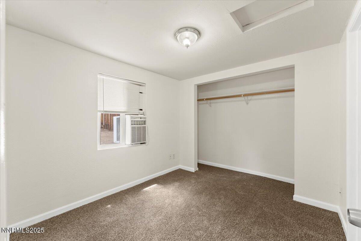 2007 Valley Road Reno, NV 89512 - Photo 9 of 26 13-2007 Valley Road Reno NV 89512-13