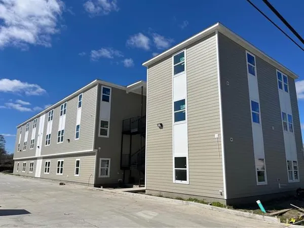 $1,650 | 686 Central Avenue, Unit 102, Jefferson, LA 70121