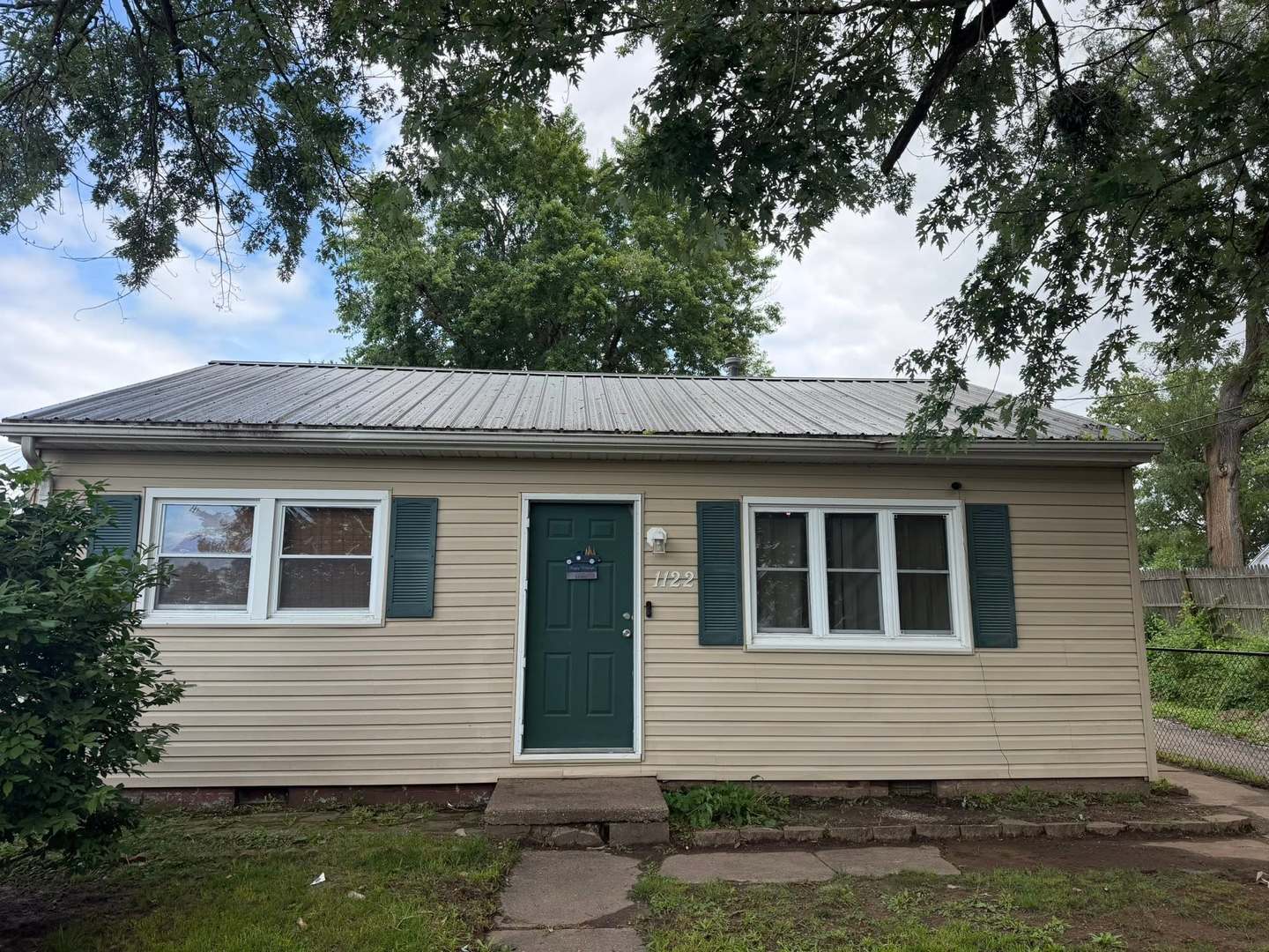 1122 North 17th Street Quincy, IL 62301 - Photo 2 of 27