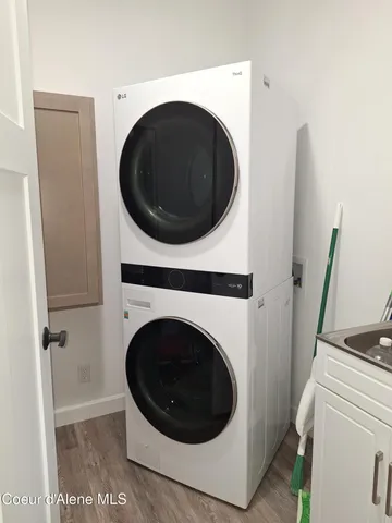 $430,000 | 26 Ironwood Drive, Blanchard, ID 83804