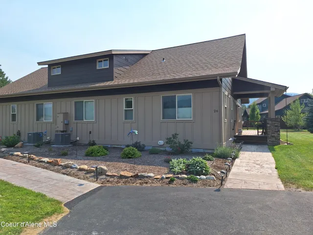 $430,000 | 26 Ironwood Drive, Blanchard, ID 83804