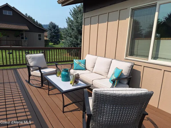 $419,500 | 26 Ironwood Drive, Blanchard, ID 83804