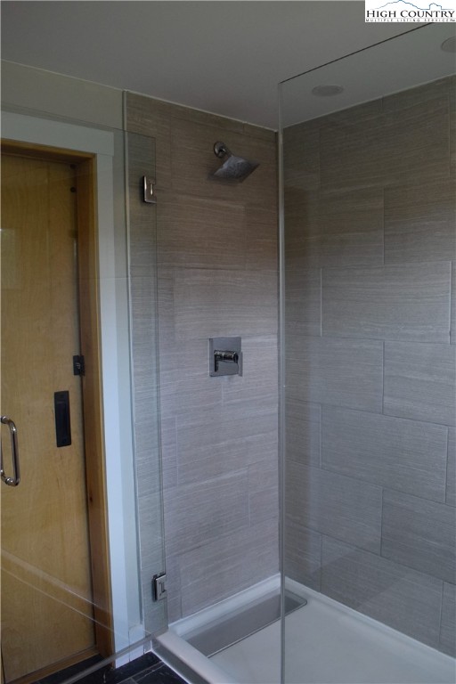 146 Trillium Ridge Boone, NC 28607 - Photo 35 of 41 a bathroom with a shower