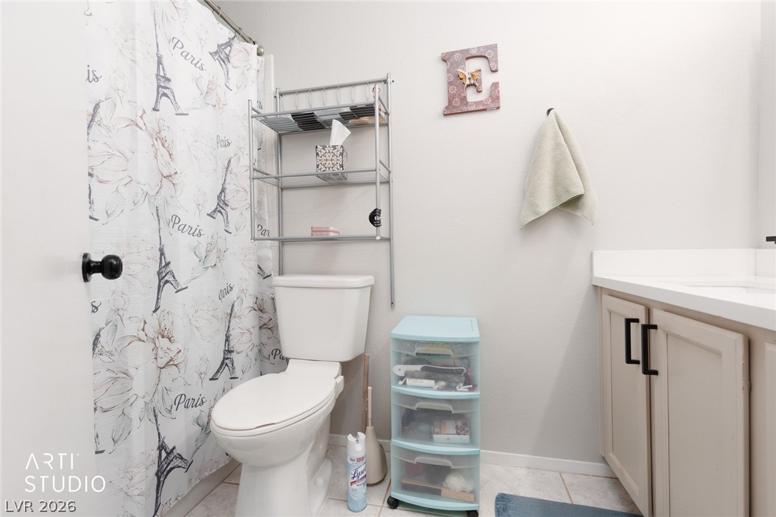 105 North Cimarron Road Las Vegas, NV 89145 - Photo 14 of 33