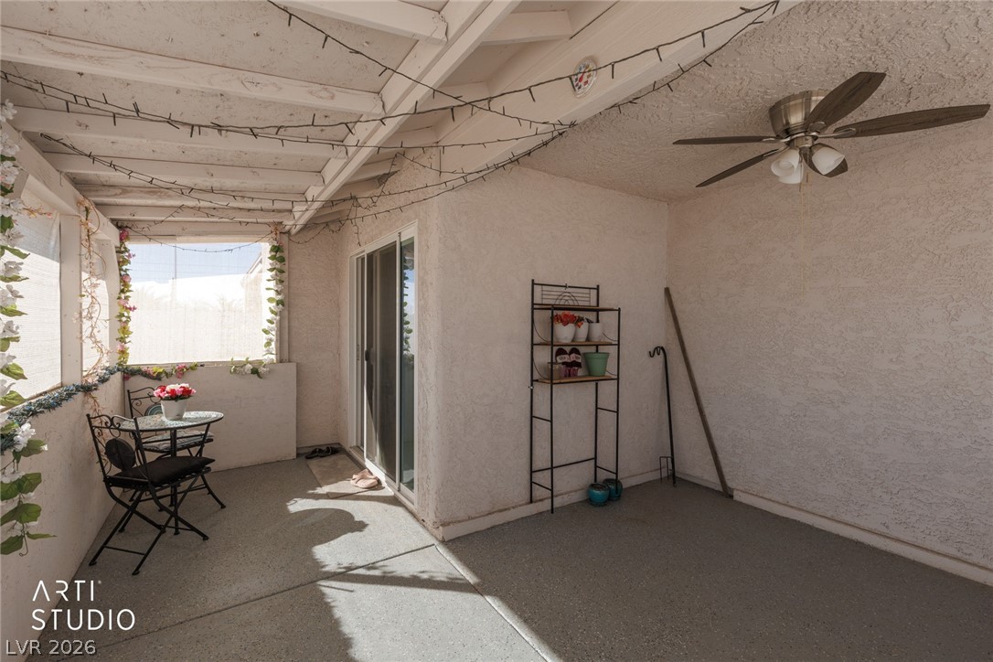 105 North Cimarron Road Las Vegas, NV 89145 - Photo 21 of 33 enclosed patio