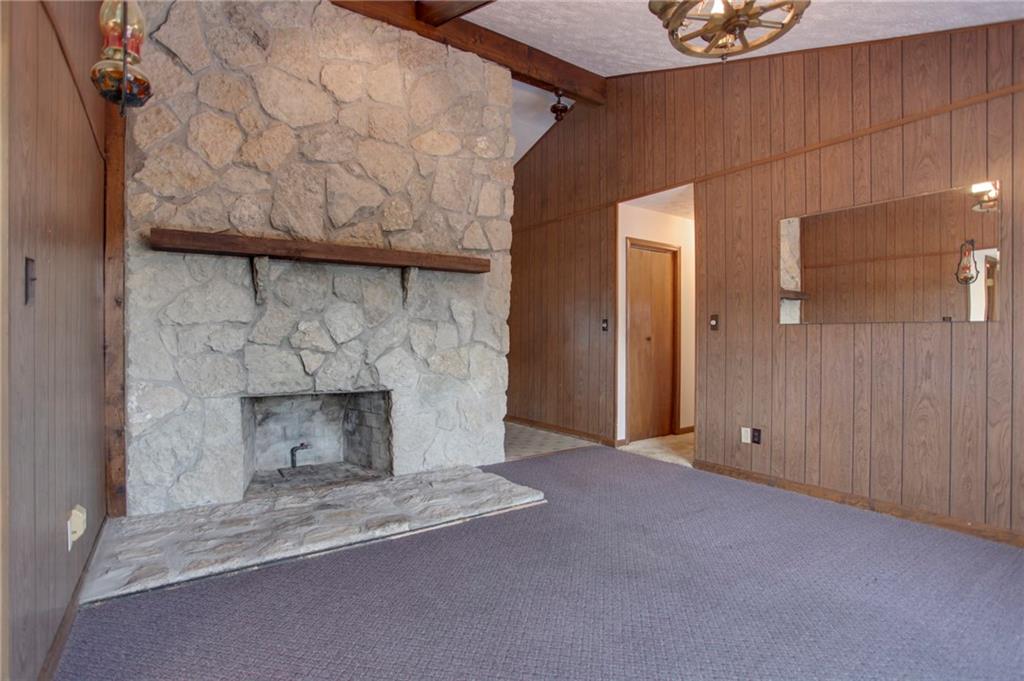 465 Hospital Road Franklin, IN 46131 - Photo 4 of 24 Gallery Image 4