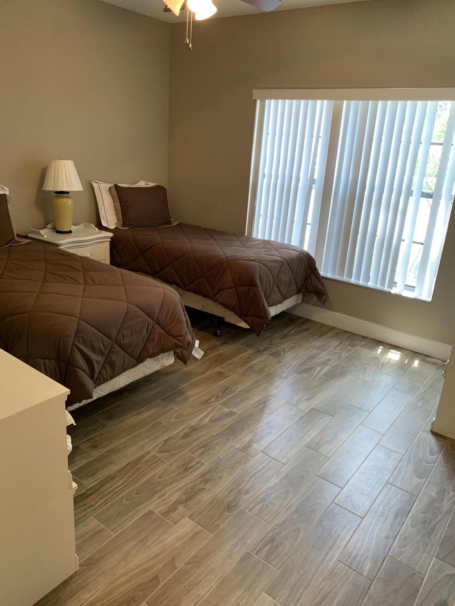 6674 Montego Bay Boulevard, Unit E Boca Raton, FL 33433 - Photo 8 of 18