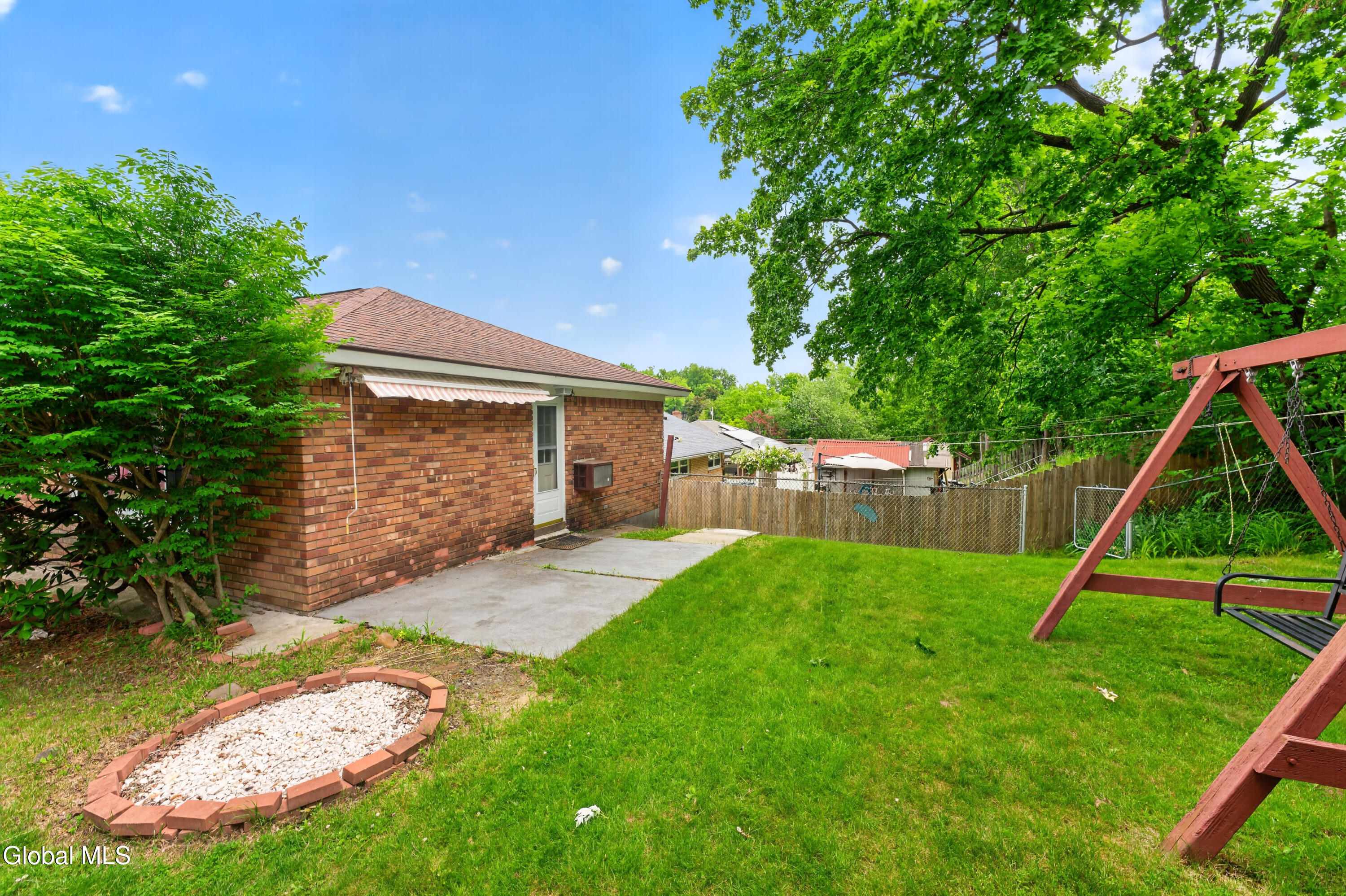 37 Marwill Street Albany, NY 12209 - Photo 29 of 33 Yard 3