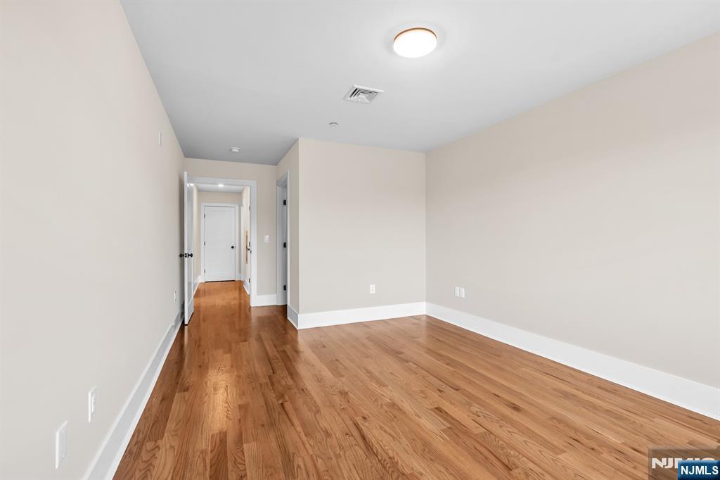 162 Closter Dock Road, Unit A Closter, NJ 07624 - Photo 25 of 37