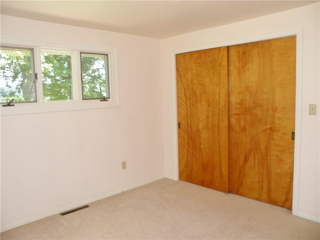 911 McClelland Road Venetia, PA 15367 - Photo 13 of 25 Bedroom #2 911 McClelland Road
