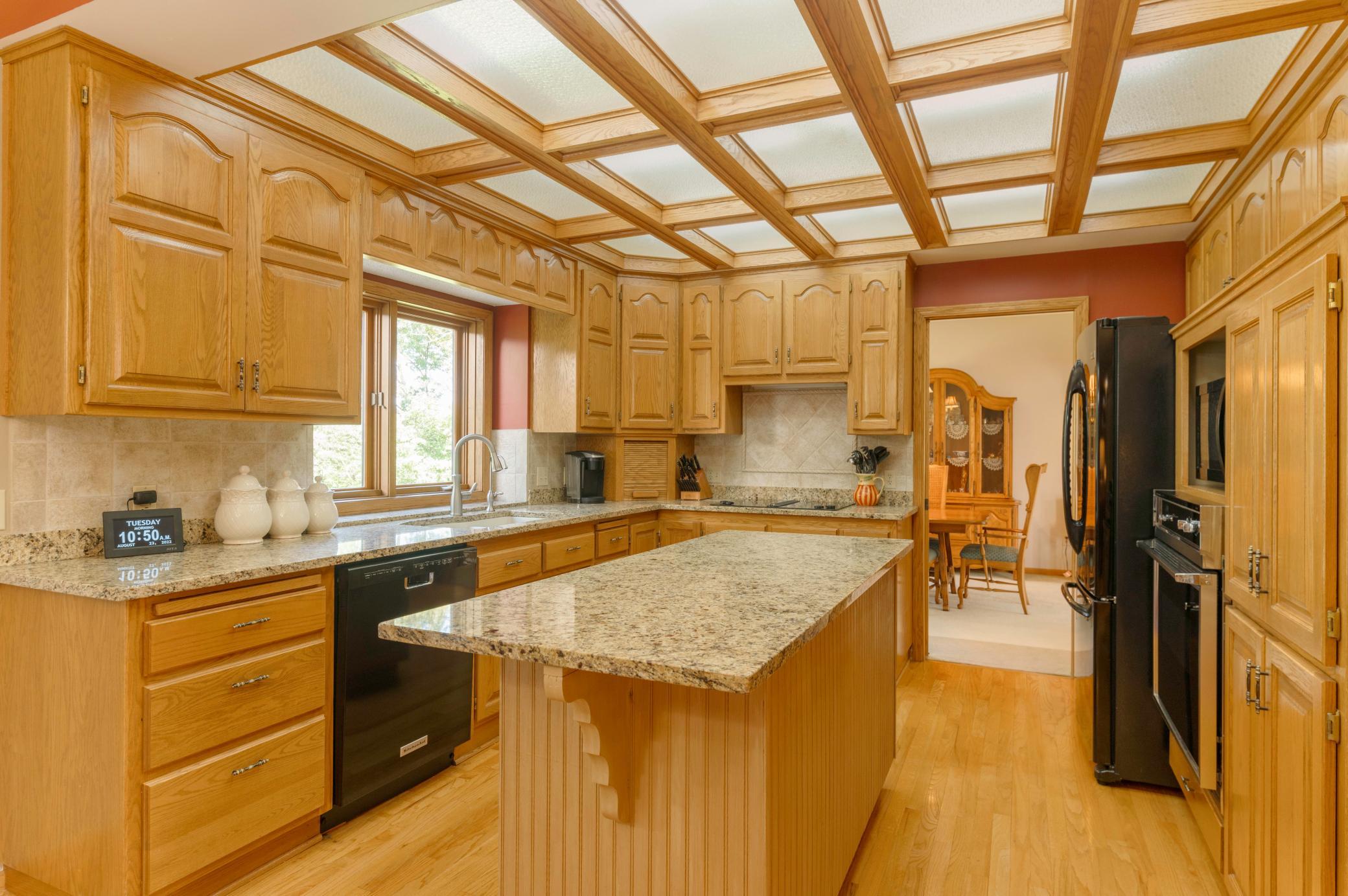 5991 Ridge Creek Road Shoreview, MN 55126 - Photo 15 of 38 Gallery Image 15