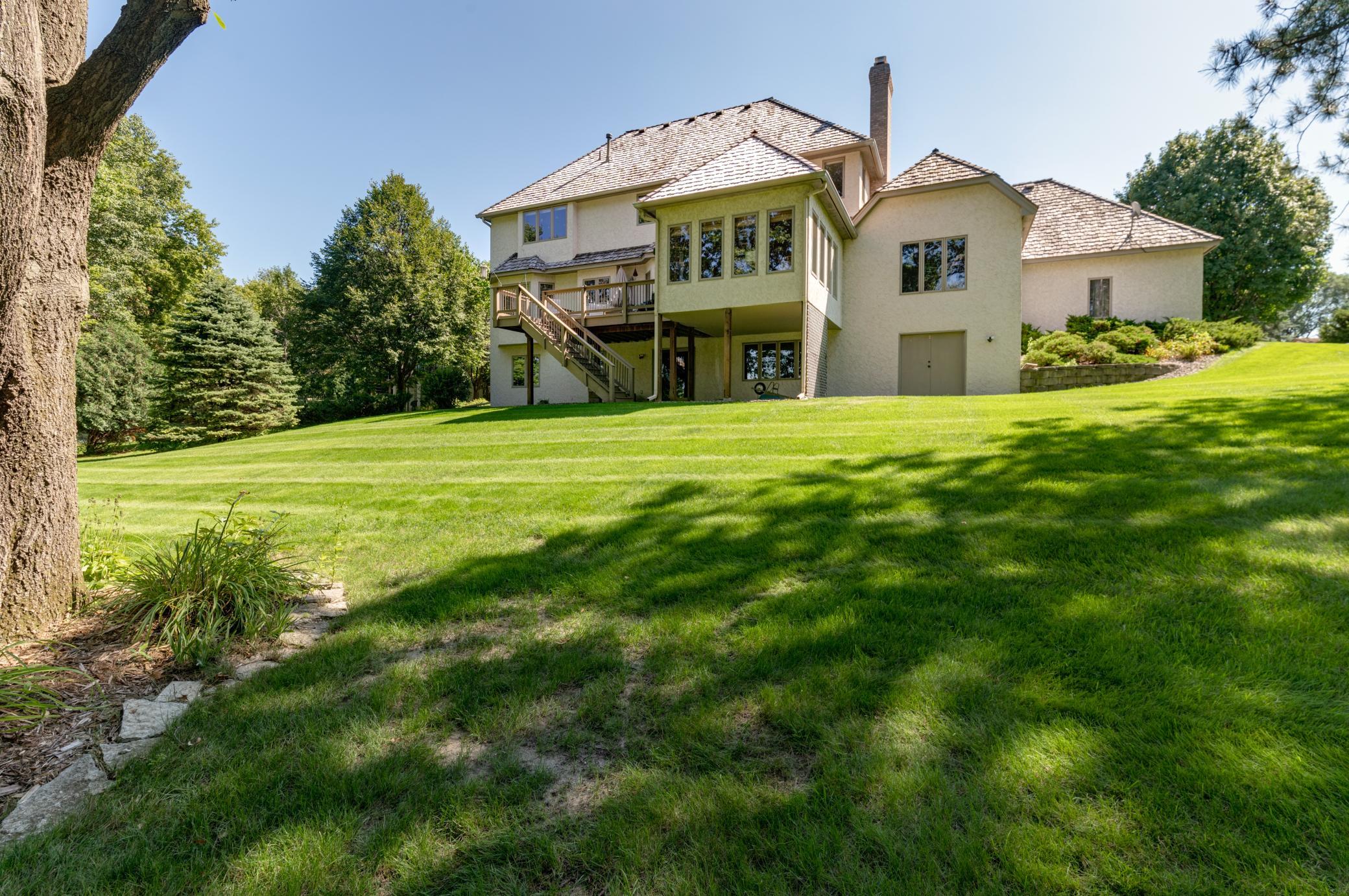 5991 Ridge Creek Road Shoreview, MN 55126 - Photo 7 of 38 Gallery Image 7