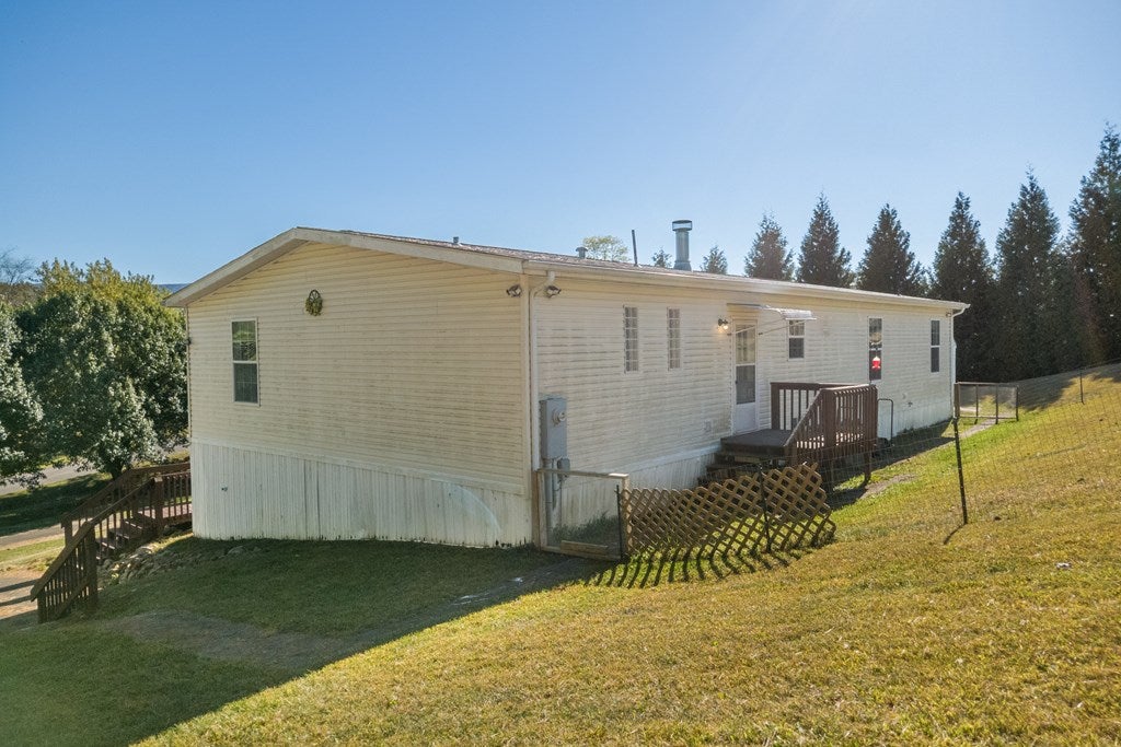 589 Davis Valley Road Rural Retreat, VA 24368 - Photo 61 of 77 Gallery Image 61
