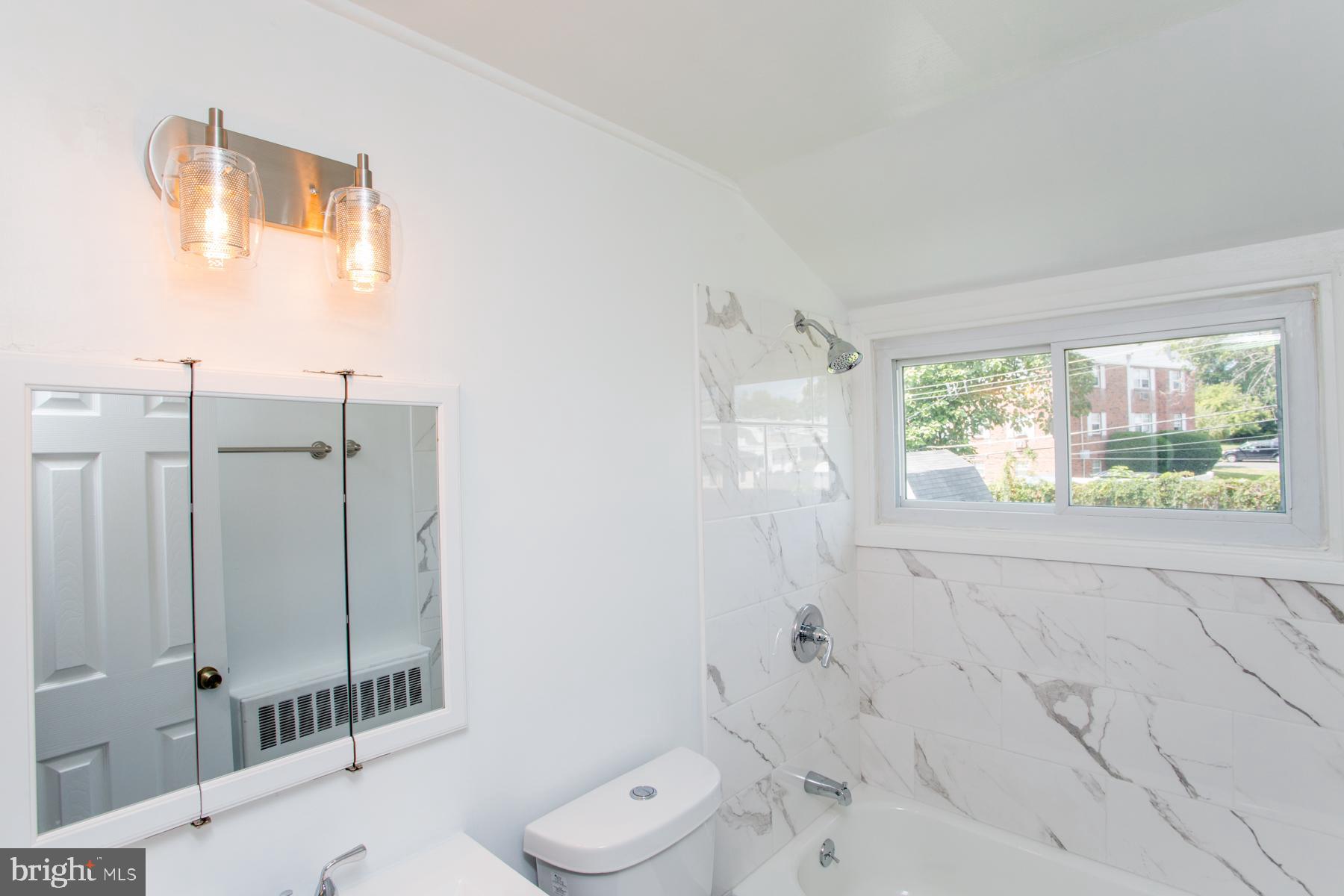 15 Violet Road Levittown, PA 19057 - Photo 42 of 59