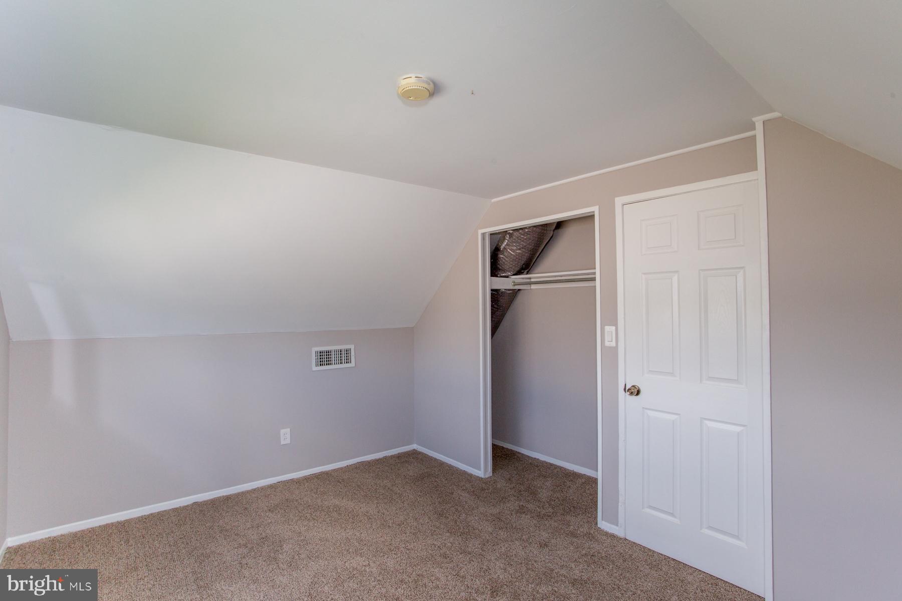 15 Violet Road Levittown, PA 19057 - Photo 46 of 59