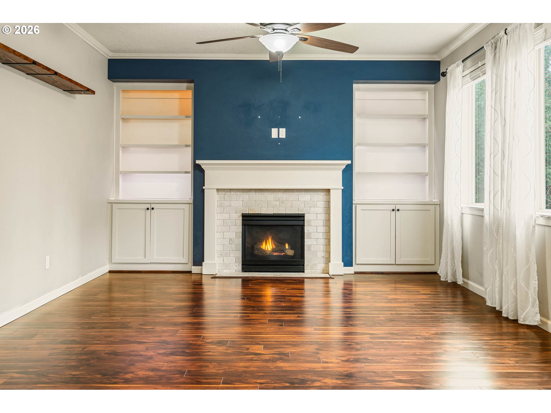 3665 P Loop Washougal, WA 98671 - Photo 19 of 47 Fireplace Gas