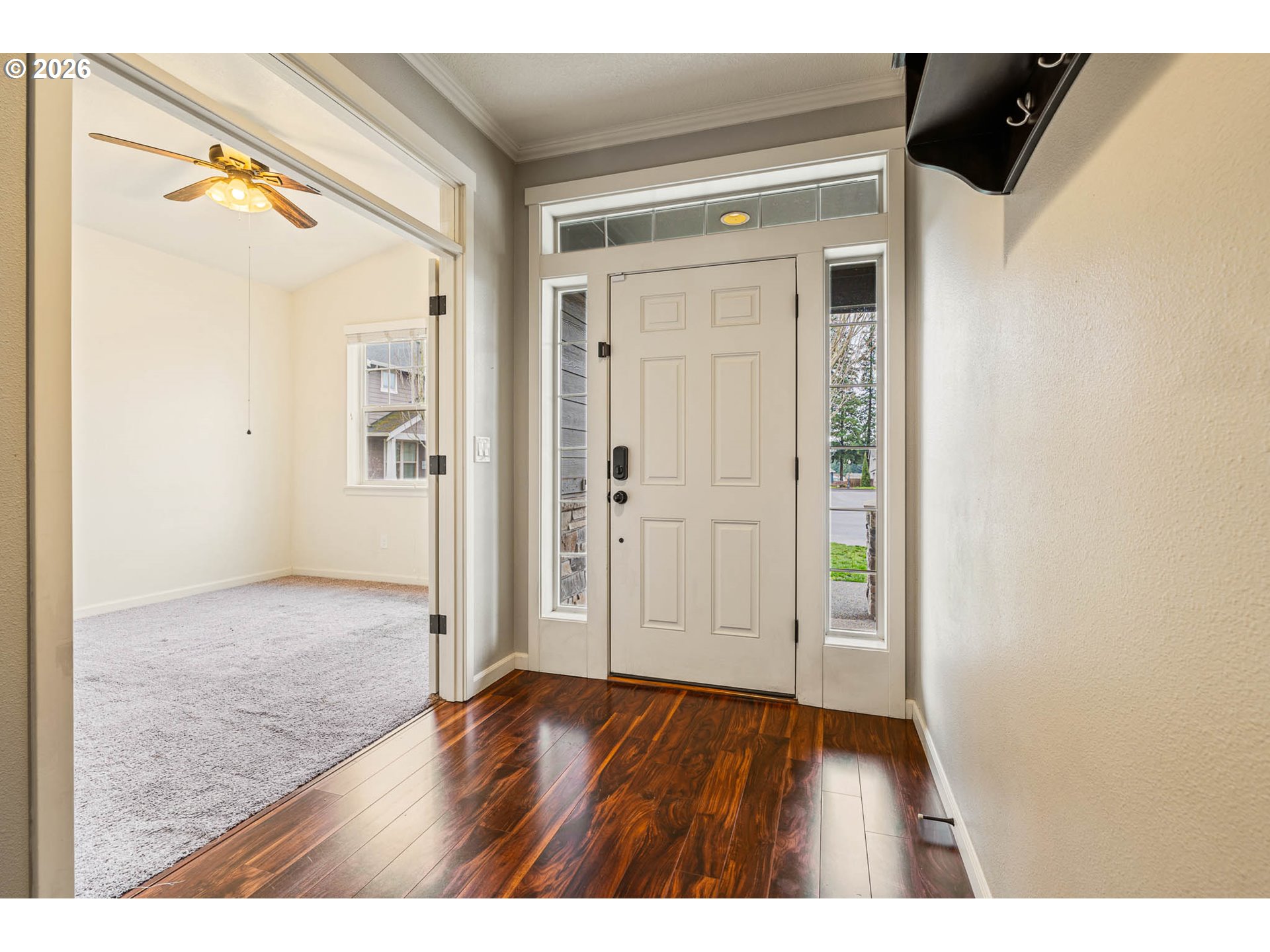 3665 P Loop Washougal, WA 98671 - Photo 3 of 47 Entrance/Foyer