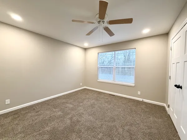 $1,395 | 511 Glenstone Springs Drive, Clarksville, TN 37043