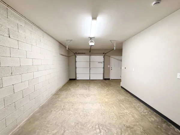 $1,395 | 511 Glenstone Springs Drive, Clarksville, TN 37043