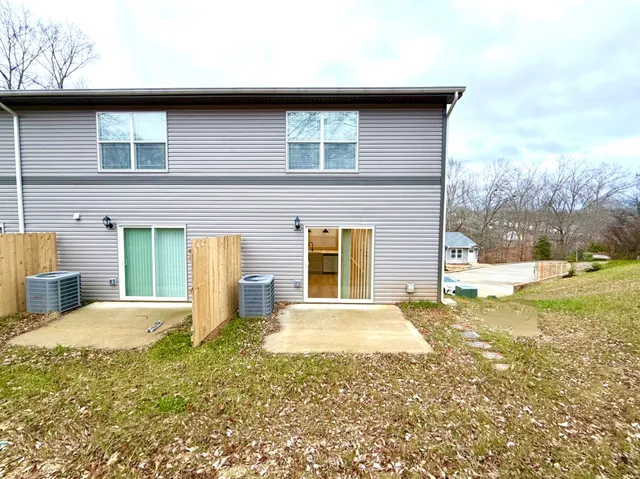 $1,450 | 511 Glenstone Springs Drive, Clarksville, TN 37043