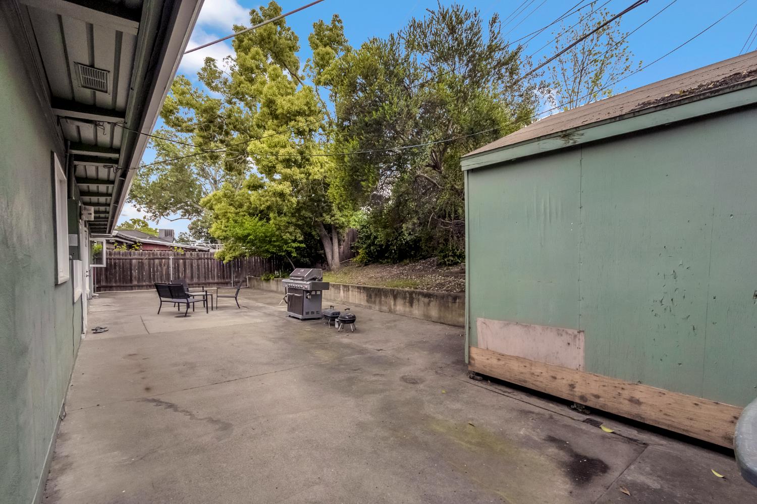 2516 Hernando Road Sacramento, CA 95825 - Photo 5 of 23