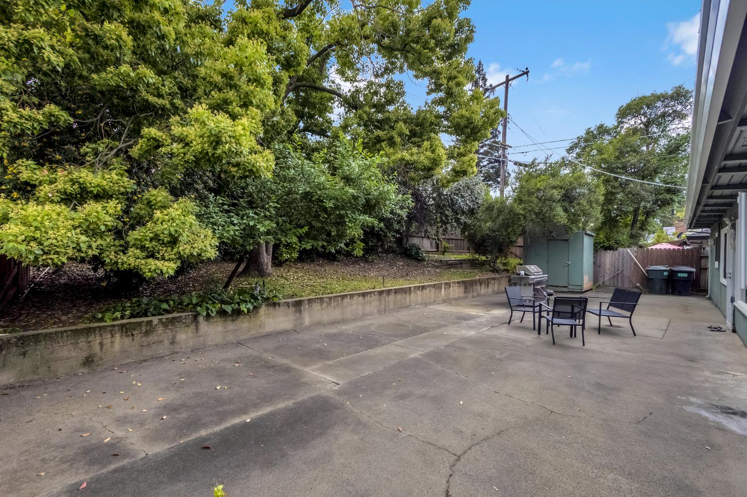 2516 Hernando Road Sacramento, CA 95825 - Photo 6 of 23