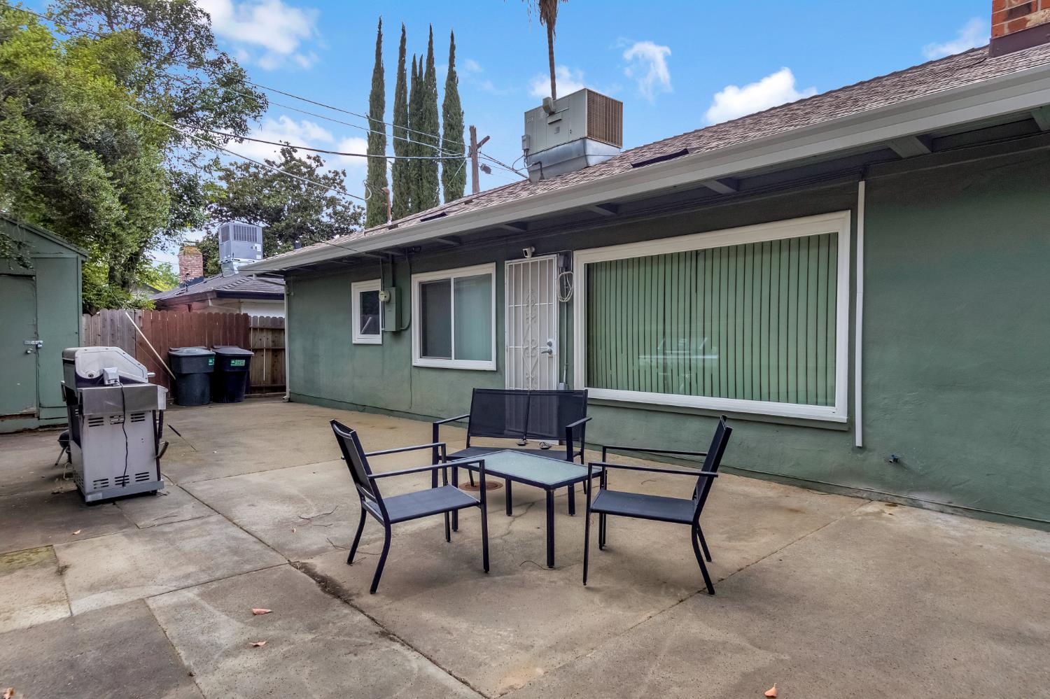 2516 Hernando Road Sacramento, CA 95825 - Photo 7 of 23