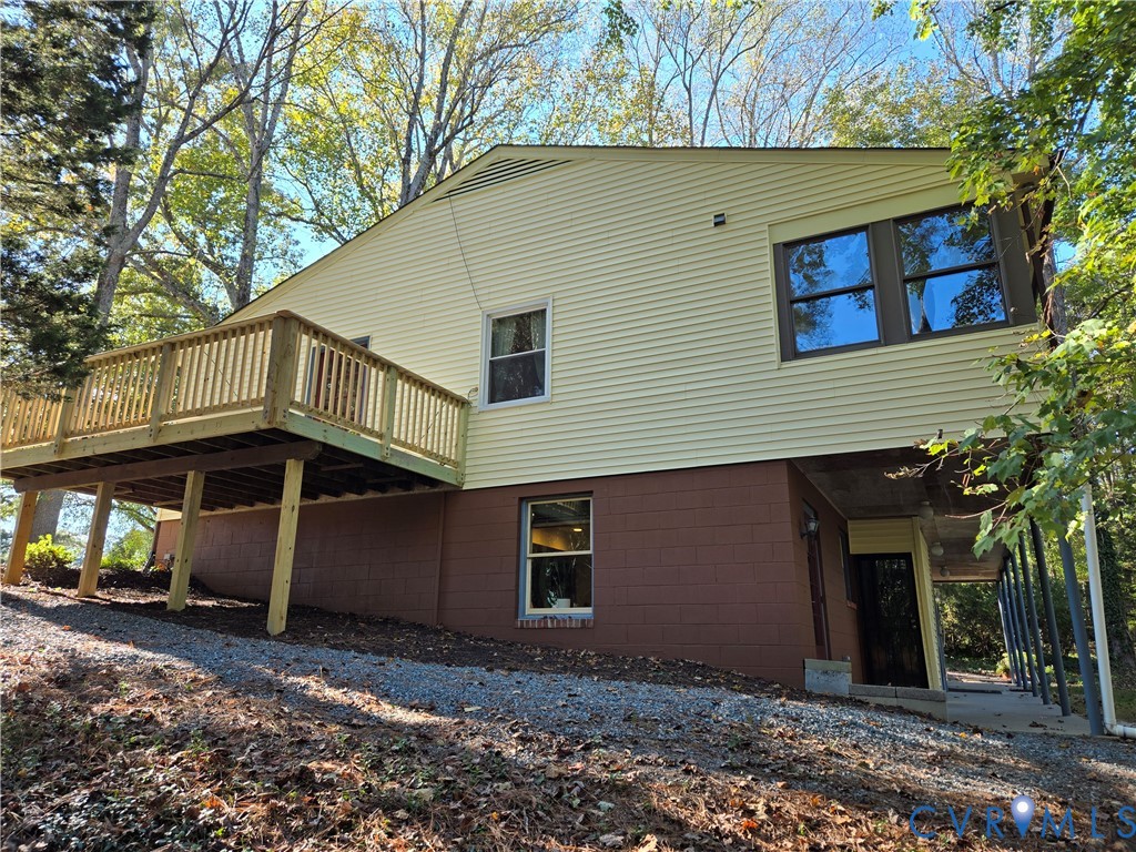 2198 Old Church Road Mechanicsville, VA 23111 - Photo 18 of 50 Back of house with a side deck off of primary bedr