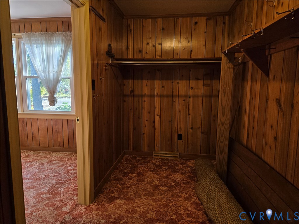 2198 Old Church Road Mechanicsville, VA 23111 - Photo 34 of 50 View of walk in closet