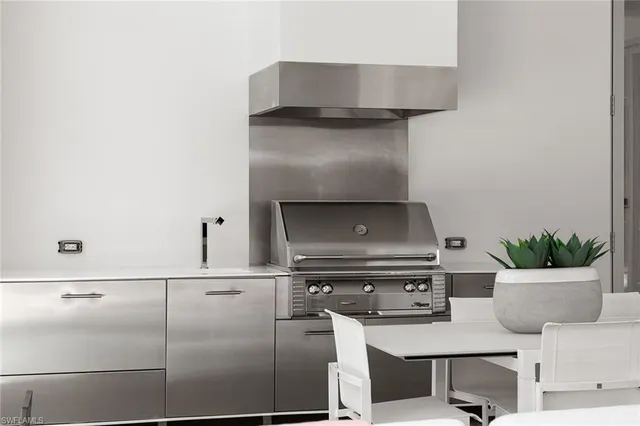 a view of a livingroom with furniture window and outside view