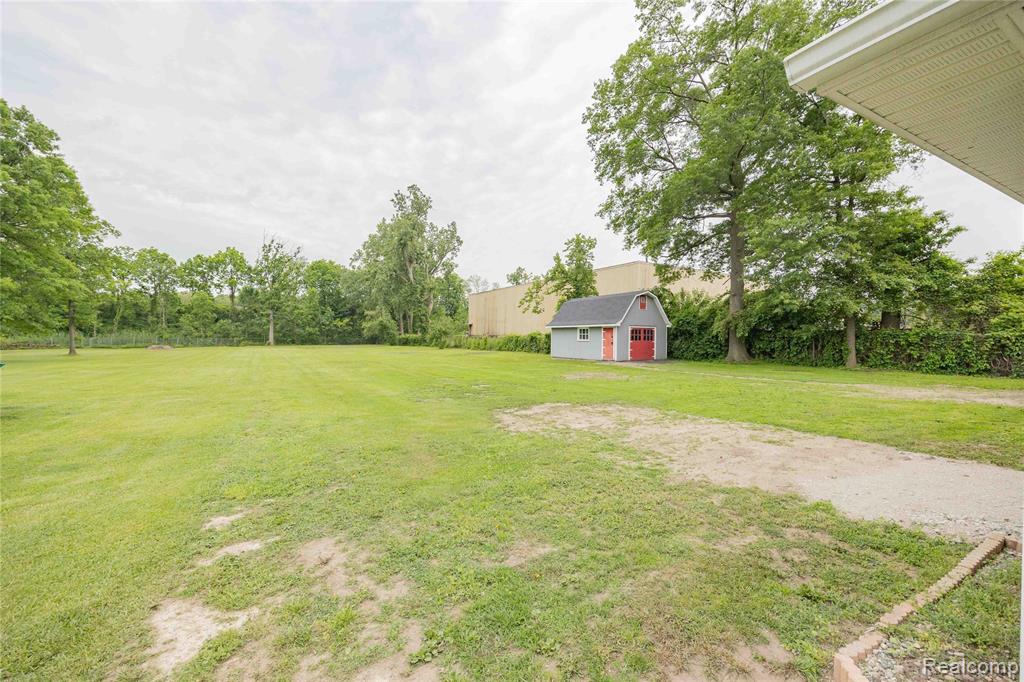 36093 Herman Street Romulus, MI 48174 - Photo 28 of 32 Gallery Image 28