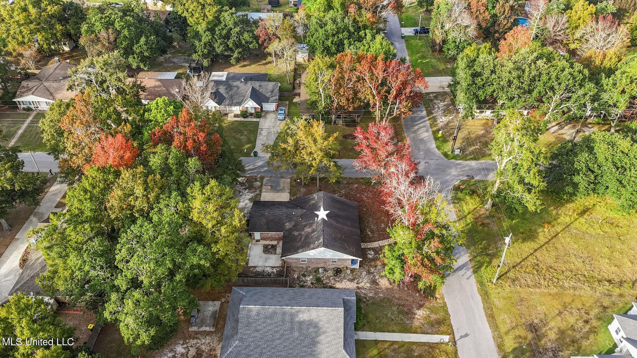 1711 South 1st Street Ocean Springs, MS 39564 - Photo 25 of 27 028