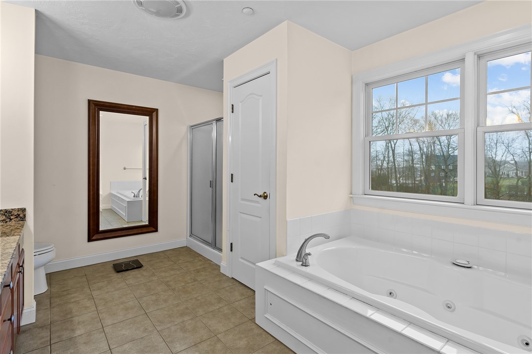 204 Touisset Road Warren, RI 02885 - Photo 31 of 47