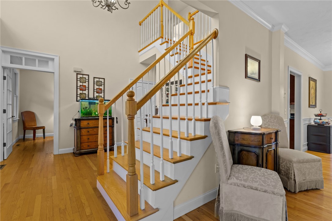 204 Touisset Road Warren, RI 02885 - Photo 8 of 47