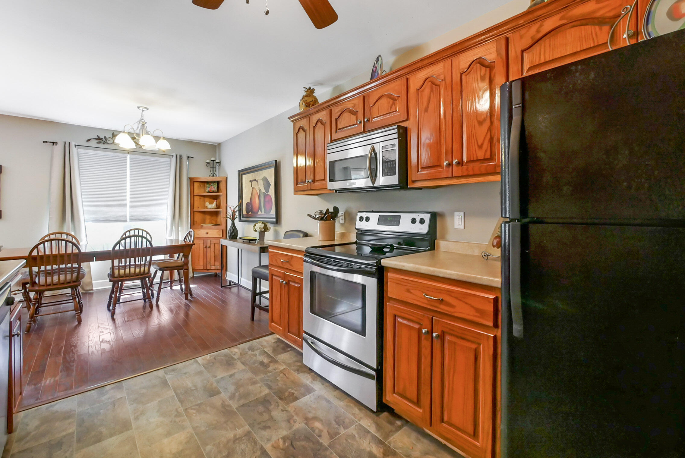 3810 Kellys Ferry Road Chattanooga, TN 37419 - Photo 2 of 31 1-P1720073