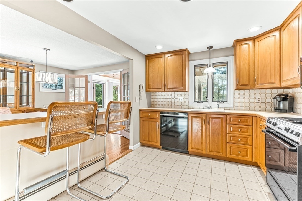 15 Stewart Road North Reading, MA 01864 - Photo 16 of 40 Gallery Image 16
