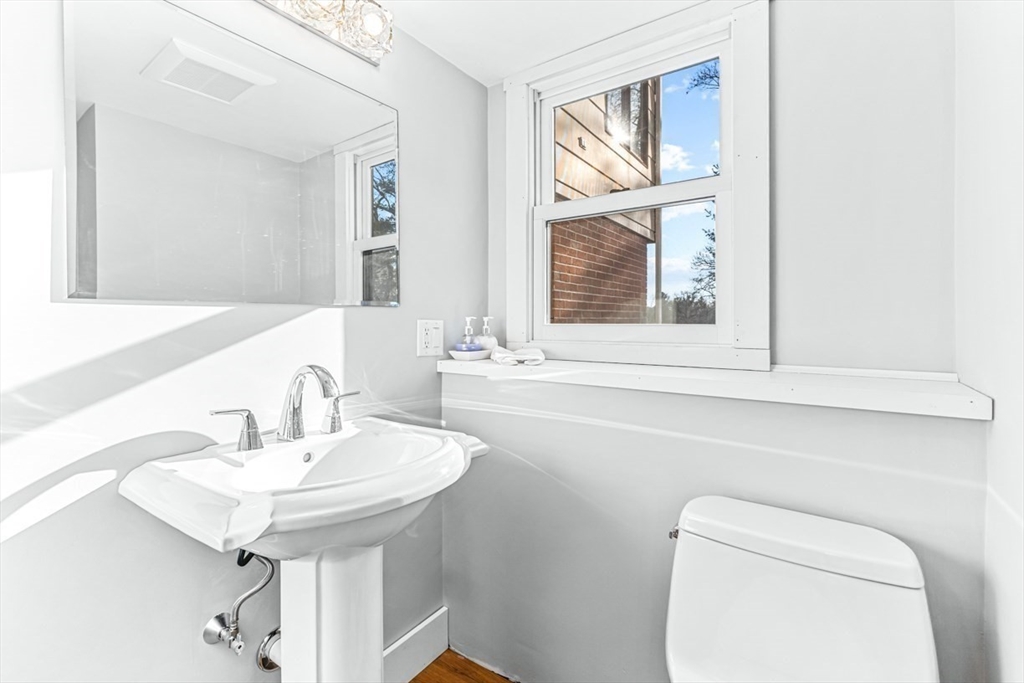 15 Stewart Road North Reading, MA 01864 - Photo 33 of 40 Gallery Image 33