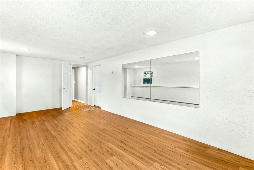 15 Stewart Road North Reading, MA 01864 - Photo 35 of 40 Gallery Image 35