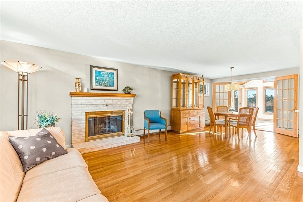15 Stewart Road North Reading, MA 01864 - Photo 9 of 40 Gallery Image 9