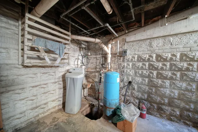 $549,000 | 3090 East Willis Road, Milan, MI 48160