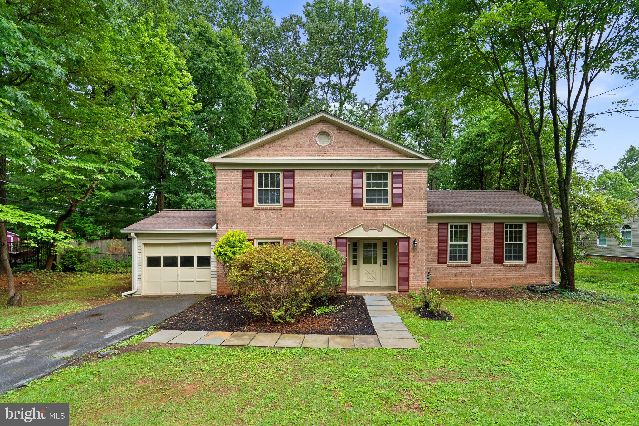 1585 Kimblewick Road Potomac, MD 20854 - Photo 1 of 60
