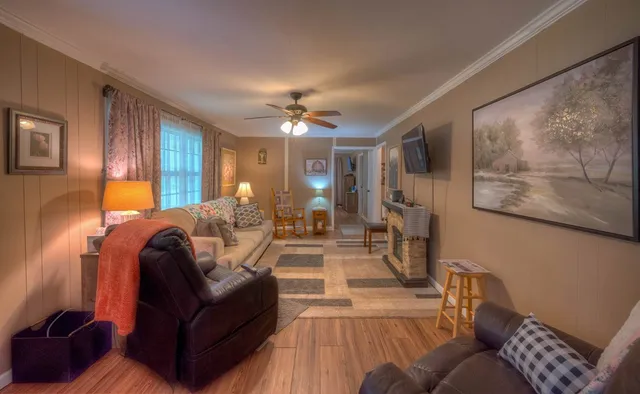 $400,000 | 643 No 20 Mine Road, McCaysville, GA 30555