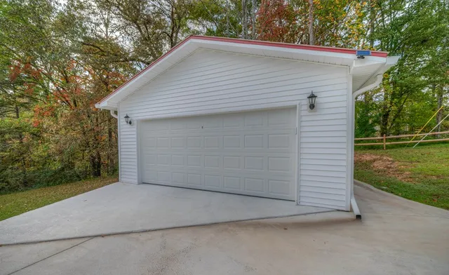 $400,000 | 643 No 20 Mine Road, McCaysville, GA 30555