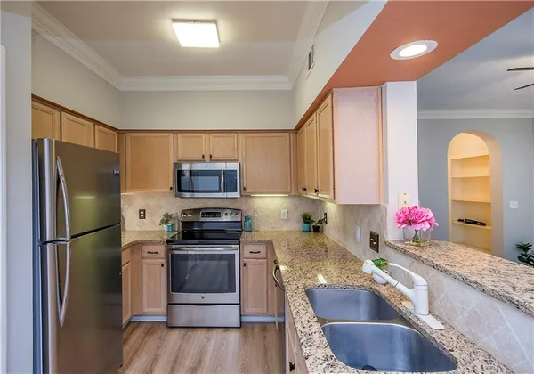 $240,000 | 3777 Peachtree Road Northeast, Unit 1416, Brookhaven, GA 30319